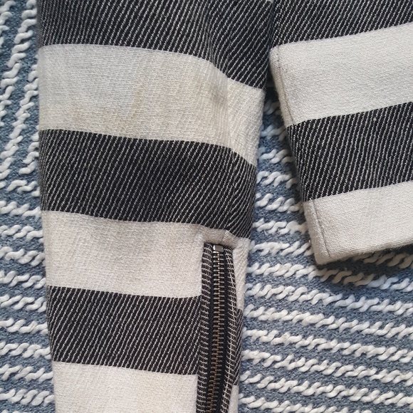 Zara Bold Stripes Blazer - Picture 6 of 8